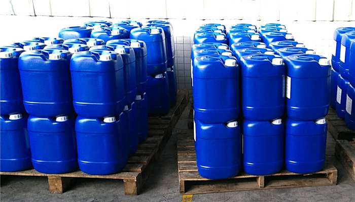 （圖：南輝水性聚氨酯涂料分散劑穩定性好）